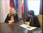 fotogramma del video Serracchiani riceve console sloveno Sergas 